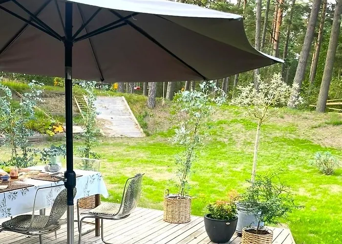 Villa Ahus Nearby The Beach